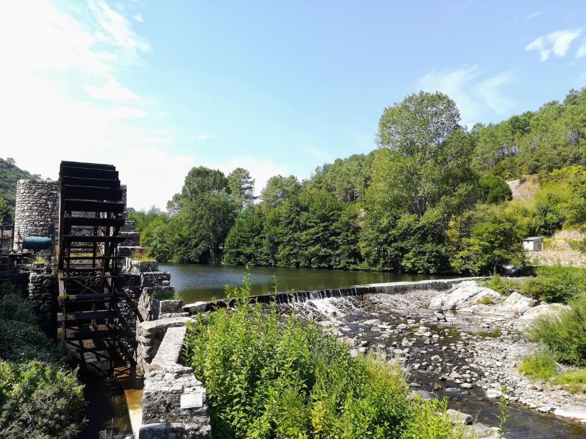 La Frigoule, Un Gite Au Coeur Du Parc Des Cevennes Generargues Exterior photo