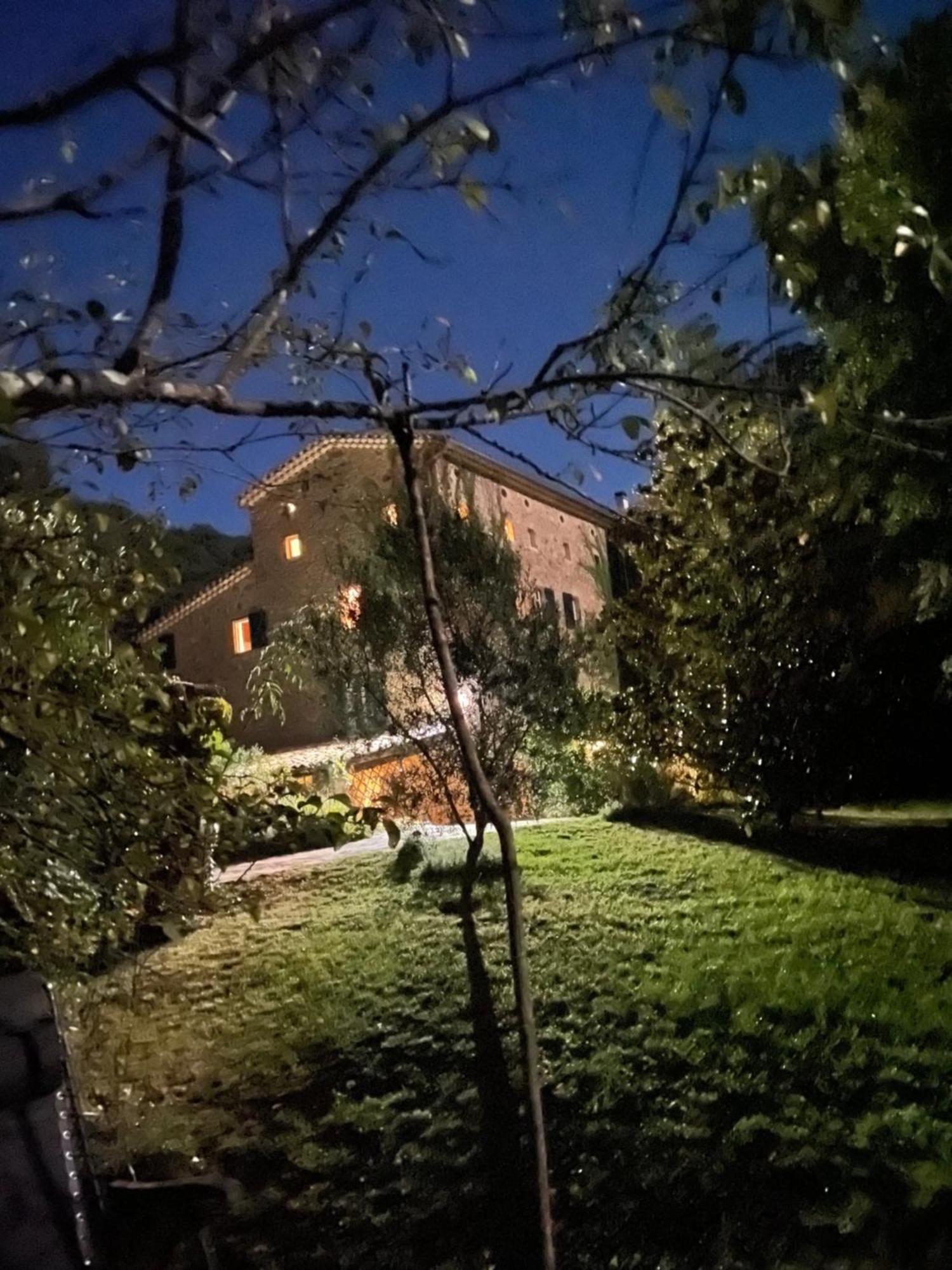 La Frigoule, Un Gite Au Coeur Du Parc Des Cevennes Generargues Exterior photo